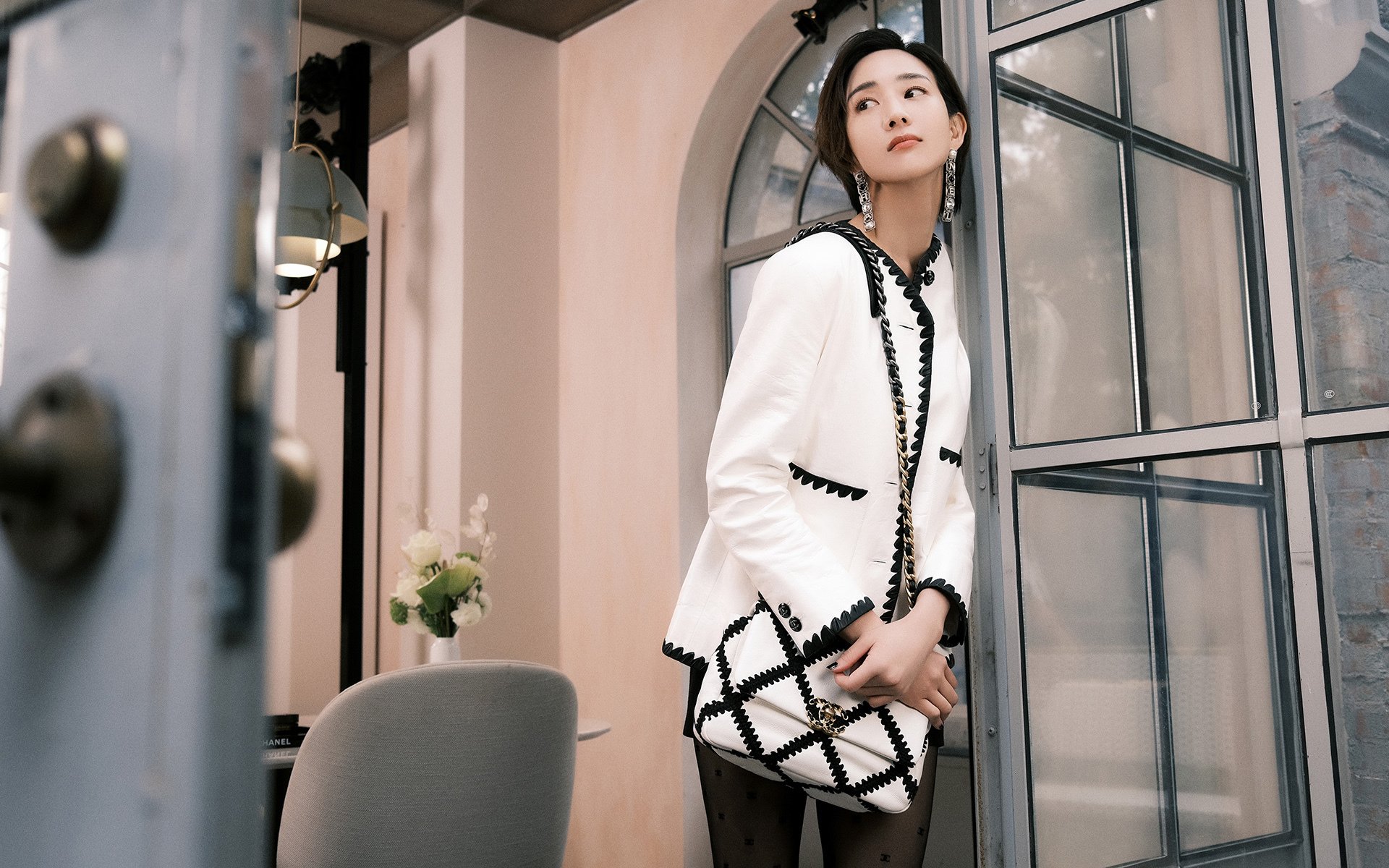 fb体育网站-篮球运动装备研发创新步伐不断加快，篮球运动器材