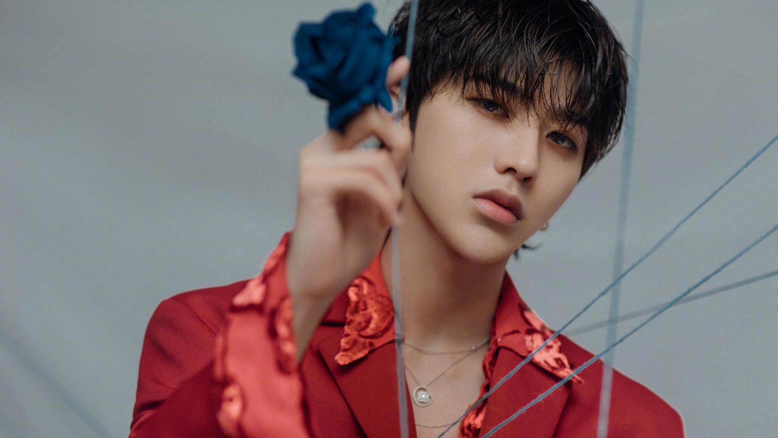 中场核心发挥关键作用，助力球队攻防平衡，中场球员技巧