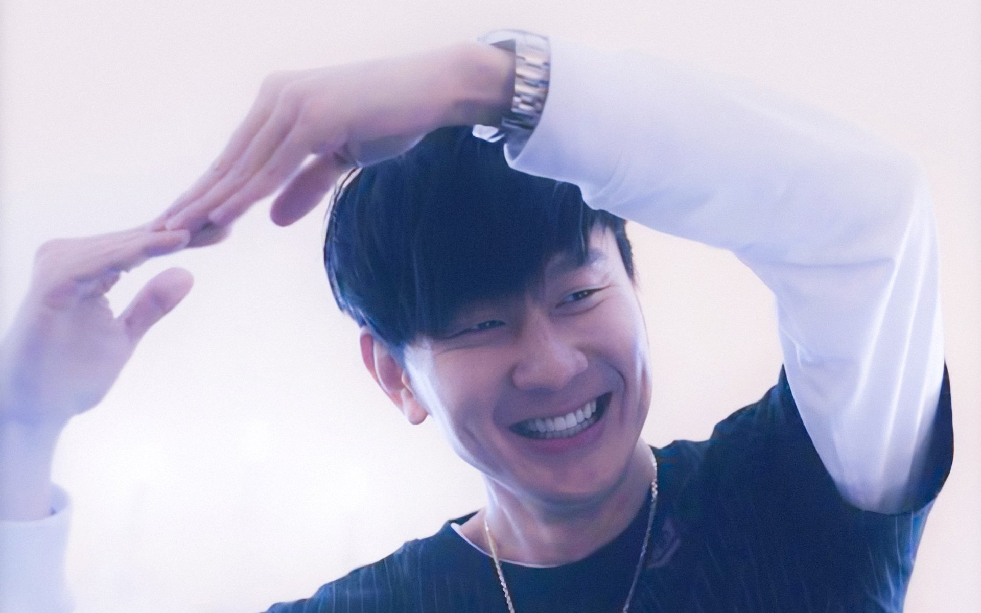 fb体育电竞-威少突破连造犯规赢得掌声，威少突破集锦